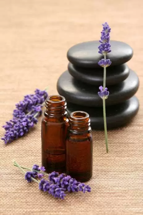 5 Healthy and Easy Bathroom Cleaning Tips